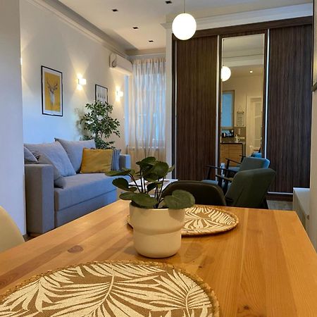 City Break Apartments Chic And Luxury Белград Екстер'єр фото